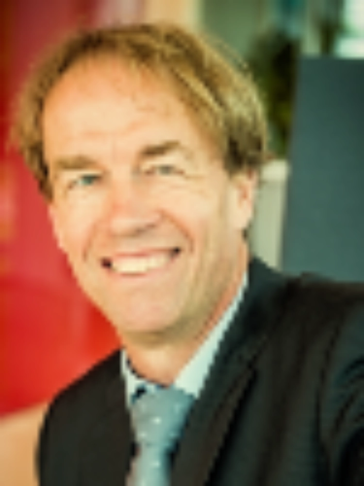 Dirk Hagener | Atradius